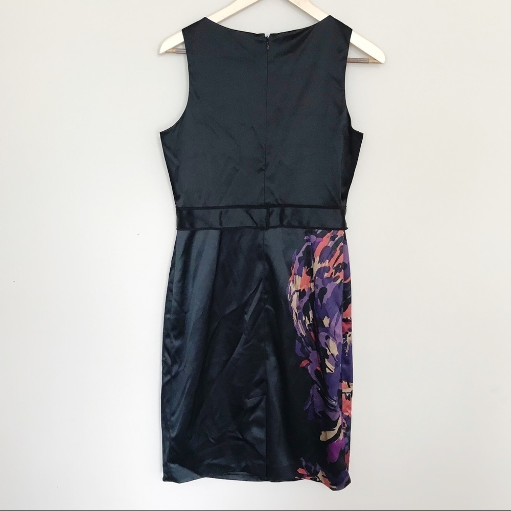 T Tahari Purple Red Black Floral Sheath Shift Bodycon Satiny Dress 10 - Picture 6 of 9